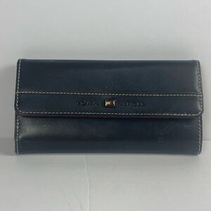 Tommy Hilfiger Womens Leather Trifold Wallet Clasp Black